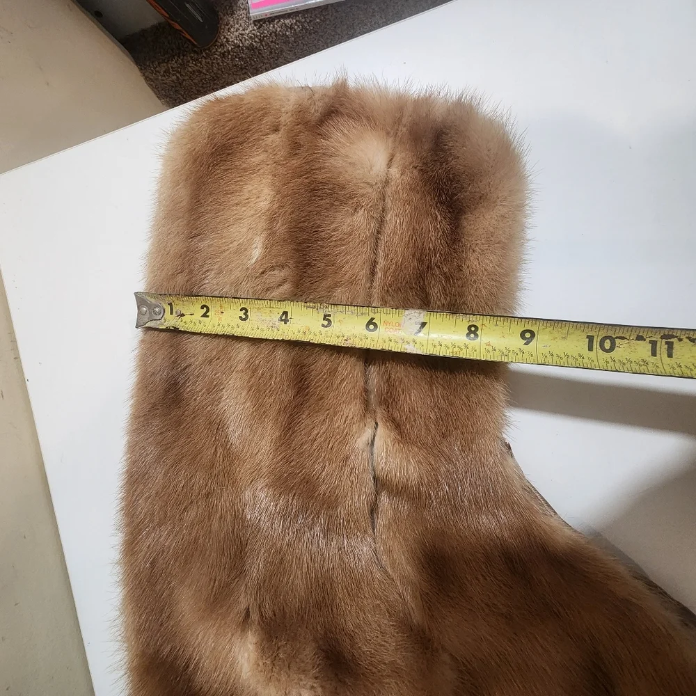 NEIMAN MARCUS Vintage Tan Fur Stole Wrap